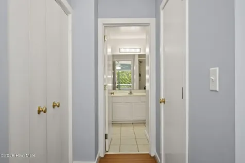 312 Mcginnis Drive Pine Knoll Shores NC 28512