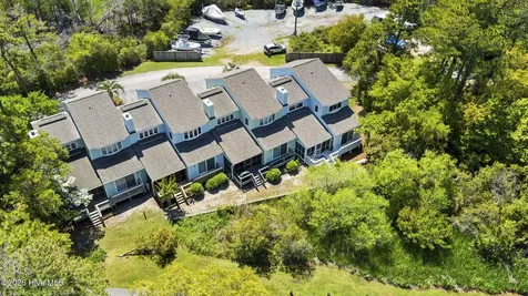312 Mcginnis Drive Pine Knoll Shores NC 28512