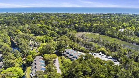 312 Mcginnis Drive Pine Knoll Shores NC 28512