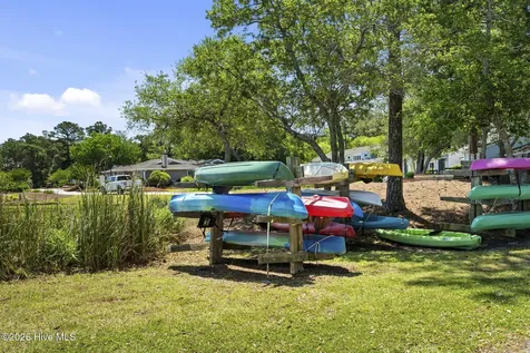 312 Mcginnis Drive Pine Knoll Shores NC 28512
