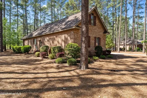 28 Abbottsford Drive Pinehurst NC 28374