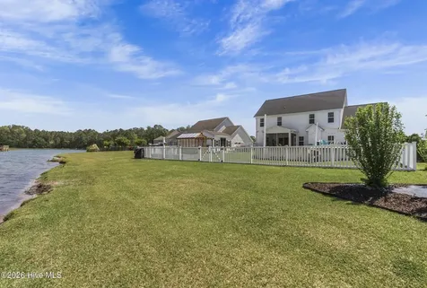 109 Sparrow Drive New Bern NC 28560