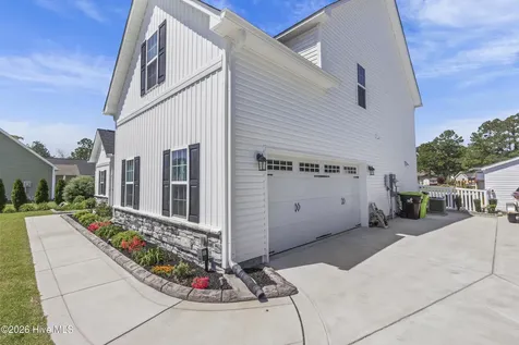 109 Sparrow Drive New Bern NC 28560
