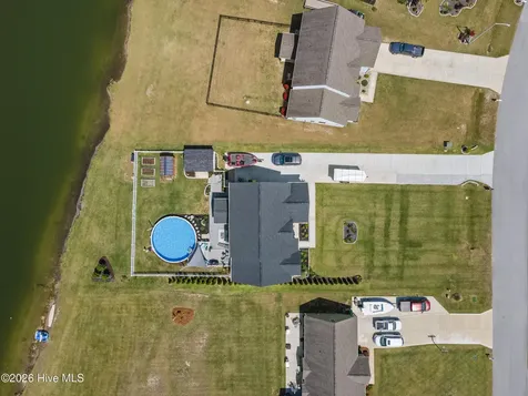 109 Sparrow Drive New Bern NC 28560
