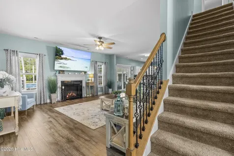109 Sparrow Drive New Bern NC 28560