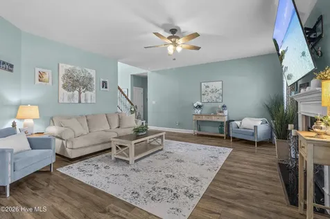109 Sparrow Drive New Bern NC 28560