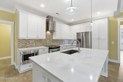 3288 Beach Cove Lane Southport NC 28461