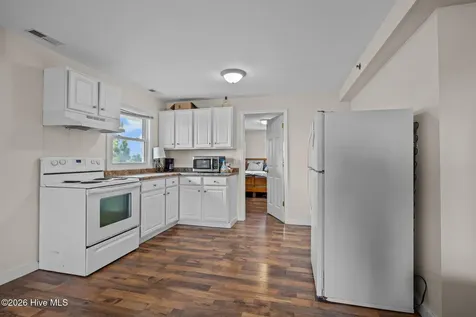 217 W Atlantic Boulevard Atlantic Beach NC 28512