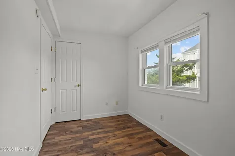 217 W Atlantic Boulevard Atlantic Beach NC 28512