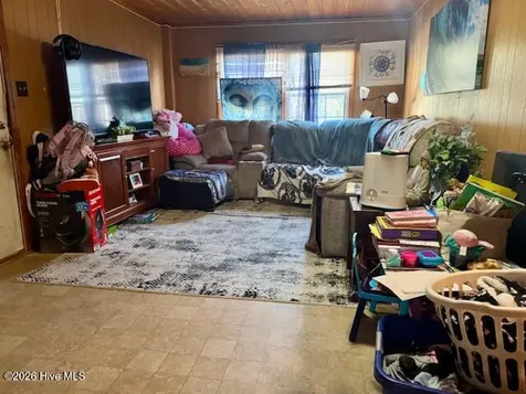 515 Hillside Drive S North Myrtle Beach SC 29582