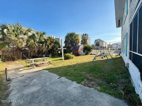 515 Hillside Drive S North Myrtle Beach SC 29582