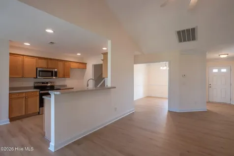 359 Putnam Drive Wilmington NC 28411