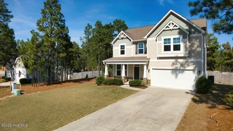 3015 Dana Lane Aberdeen NC 28315