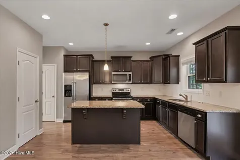 3015 Dana Lane Aberdeen NC 28315