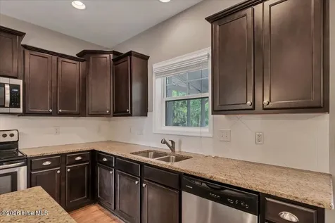 3015 Dana Lane Aberdeen NC 28315