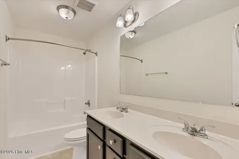 3015 Dana Lane Aberdeen NC 28315