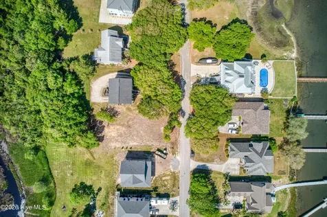 213 Shell Drive Sneads Ferry NC 28460