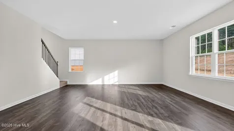 713 Lazy Elm Lane Aberdeen NC 28315