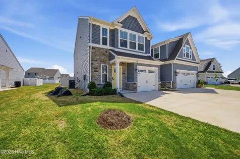 103 Spinnaker Street Elizabeth City NC 27909