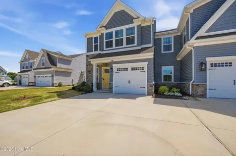 103 Spinnaker Street Elizabeth City NC 27909