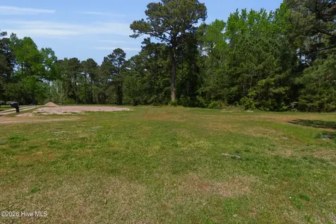 310 Myrtlewood Lane Bayboro NC 28515