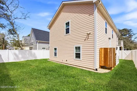 135 NE 75th Street Oak Island NC 28465