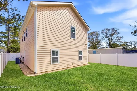 135 NE 75th Street Oak Island NC 28465