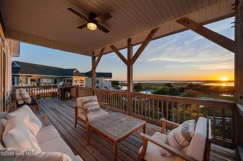 331 Oceanaire Lane Surf City NC 28445