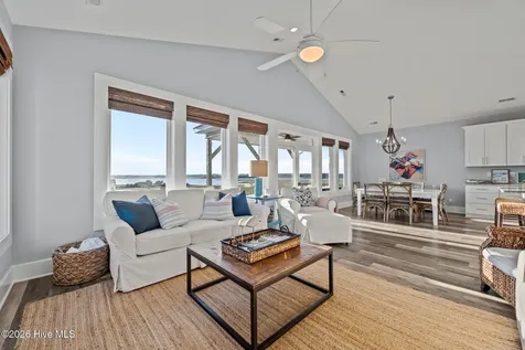 331 Oceanaire Lane Surf City NC 28445