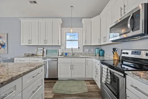 331 Oceanaire Lane Surf City NC 28445