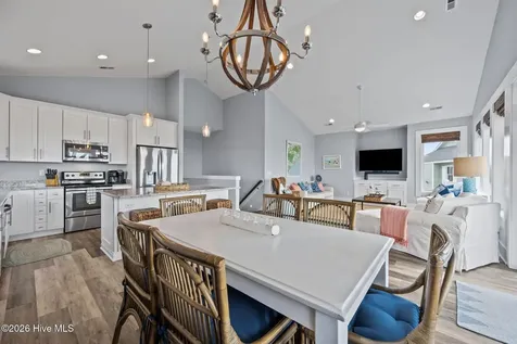 331 Oceanaire Lane Surf City NC 28445