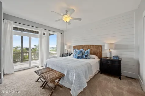 331 Oceanaire Lane Surf City NC 28445