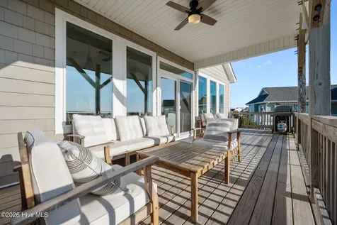 331 Oceanaire Lane Surf City NC 28445