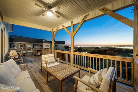 331 Oceanaire Lane Surf City NC 28445