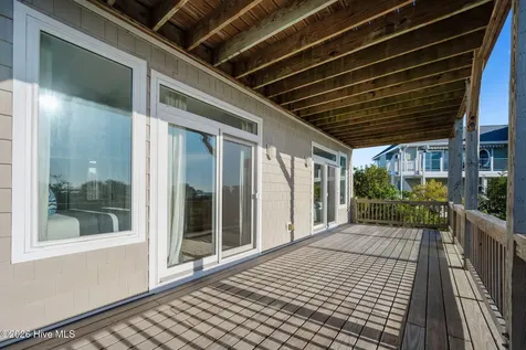 331 Oceanaire Lane Surf City NC 28445