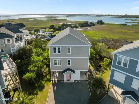 331 Oceanaire Lane Surf City NC 28445