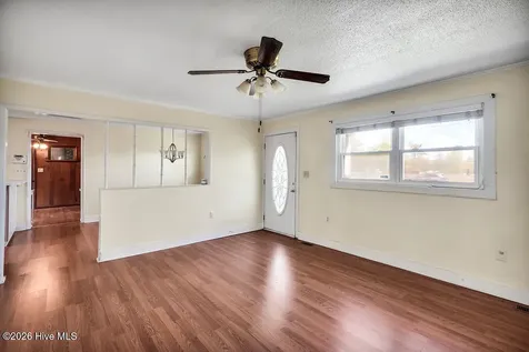 104 Carolina Avenue Leland NC 28451