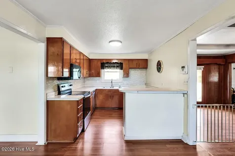 104 Carolina Avenue Leland NC 28451