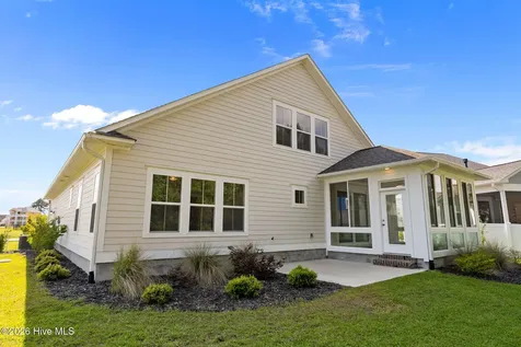 559 Moss Lake Lane Holly Ridge NC 28445