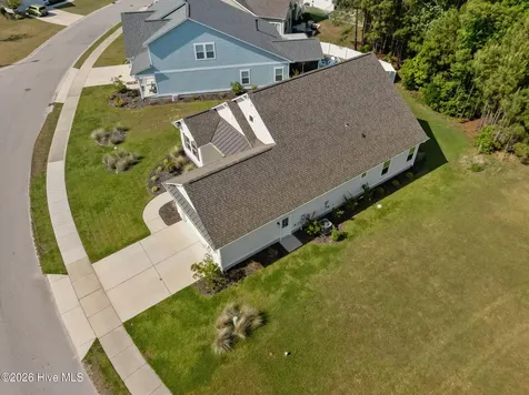 559 Moss Lake Lane Holly Ridge NC 28445