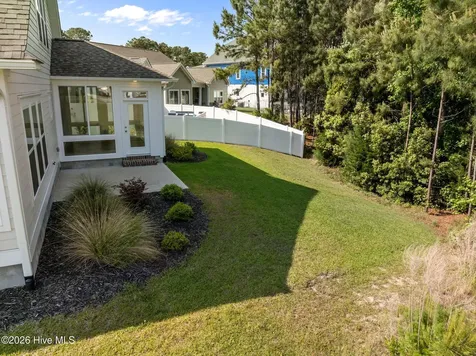 559 Moss Lake Lane Holly Ridge NC 28445