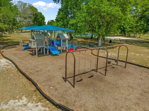 559 Moss Lake Lane Holly Ridge NC 28445