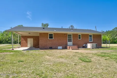 526 Maccripine Road Pinetops NC 27864