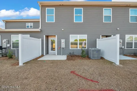 109 N Grassland Road Surf City NC 28445