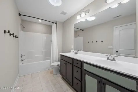 111 Anderson Avenue Holly Ridge NC 28445