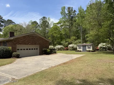 12445 U.s. 64 Williamston NC 27892