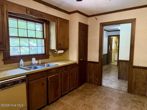 12445 U.s. 64 Williamston NC 27892