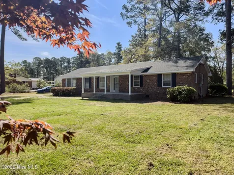 598 Forest Road Lumberton NC 28358