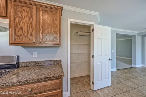 1327 Old Chinquapin Road Beulaville NC 28518