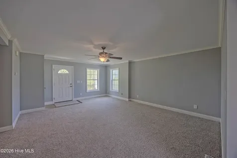1327 Old Chinquapin Road Beulaville NC 28518